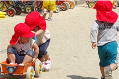 思いやりのある子ども